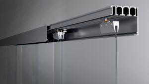 Hegox Cheis. Puertas telescópicas de vidrio